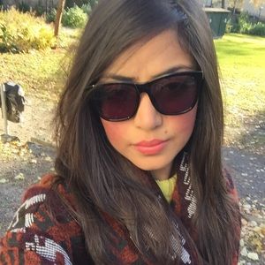 Meet your Posher, Maryam